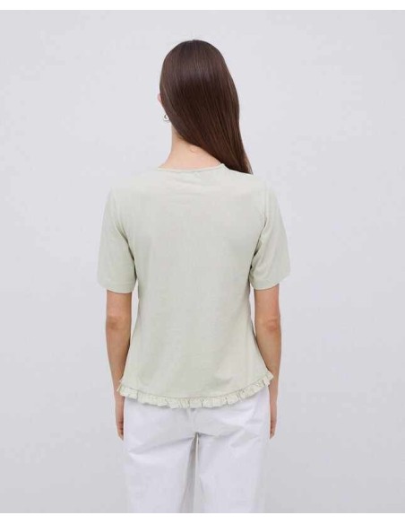Camiseta Yerse Detalle Fruncidos Verde