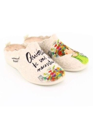Zapatilla De Casa Vivant "Quierete Te Vas a Necesitar" Beige