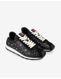 Zapatilla Inara Tachuelas Negro Popa
