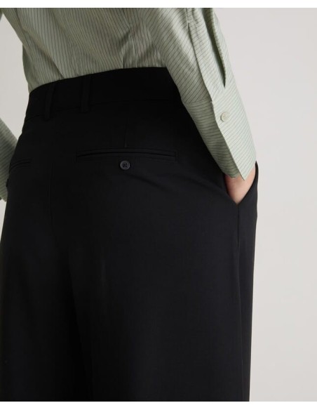 Pantalón traje Yerse pinzas negro