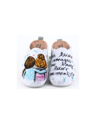 Zapatillas de Casa Vivant “Sin locas amigas no hay locos momentos”