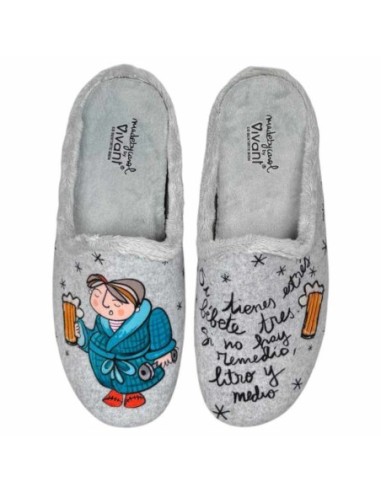 Zapatillas de Casa Vivant "Si tienes estrés bébete tres. Sino hay remedio litro y medio"  Gris