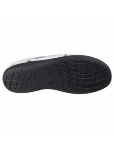 Zapatillas de Casa Vivant "Si tienes estrés bébete tres. Sino hay remedio litro y medio"  Gris 2