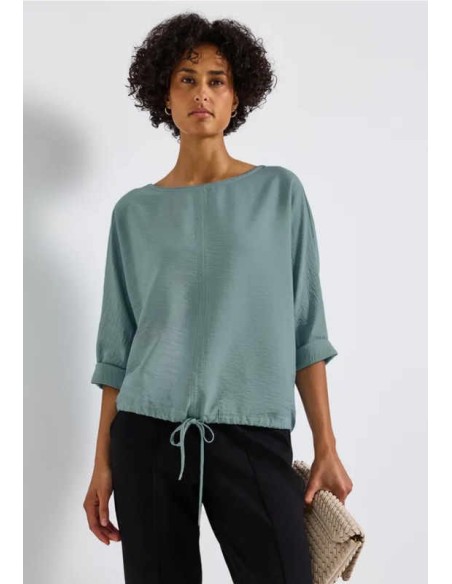Blusa con textura Dolman Street One