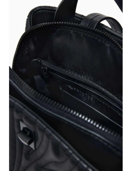 Mochila pequeña relieve desigual negro