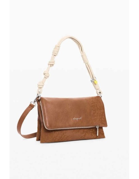 Bolso desigual mediano logo charm camel