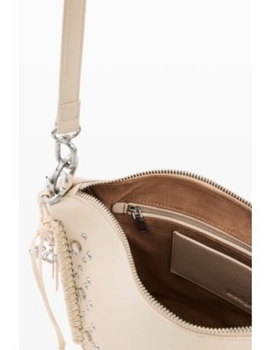 Bolso mediano desigual tachuelas flecos