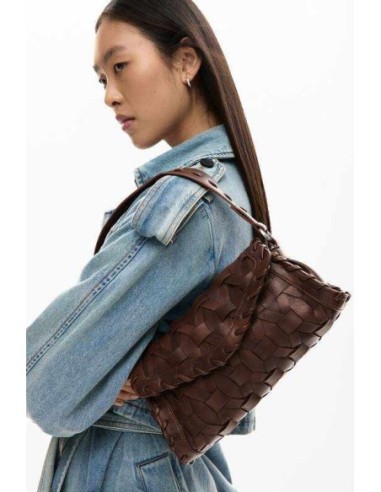 Bolso desigual trenzado pequeño