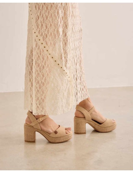Sandalia Daira Serraje Beige Popa