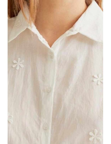 Camisa blanca con bordado floral Compañia fantástica