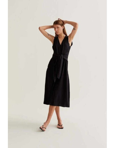 Vestido midi fluido negro Wild Pony