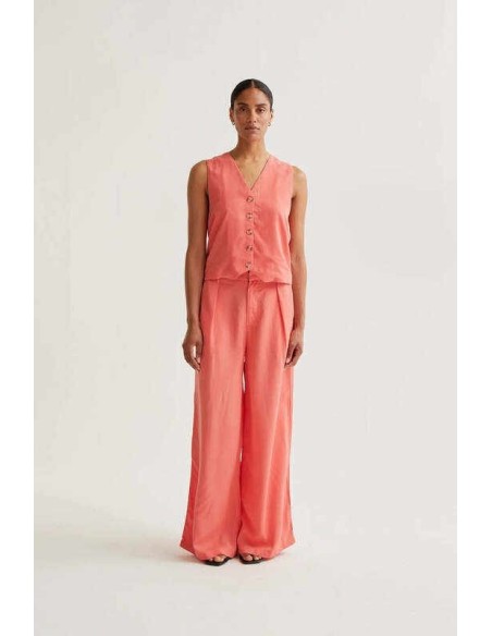 Chaleco escote pico coral Wild Pony