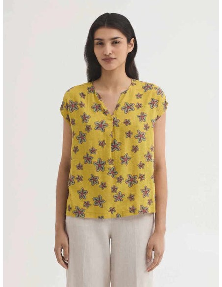 Top fluido Star Flowers amarillo Nice Things
