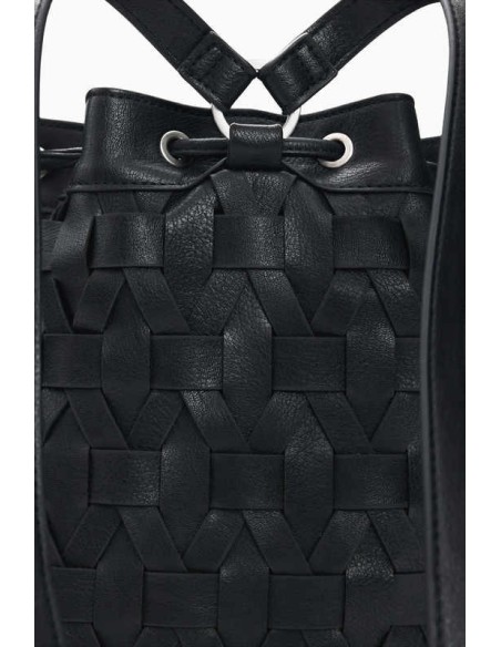 Mochila Desigual trenzada negra