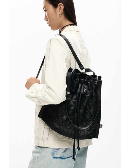Mochila Desigual trenzada negra