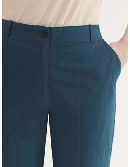 Pantalón recto de popelín sobretintado