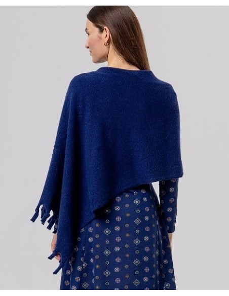 Poncho de punto con flecos Marino Surkana