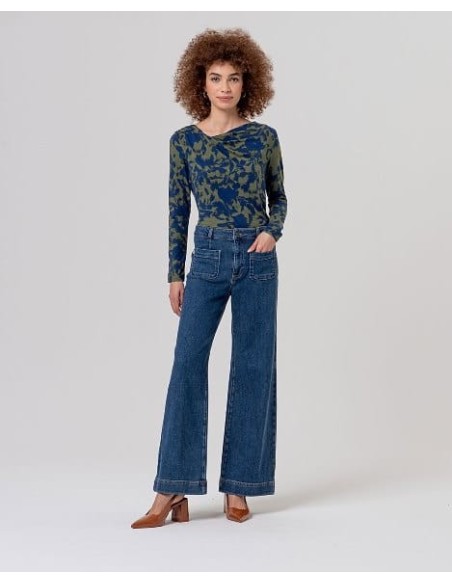 Jeans anchos con bolsillos de parche Indigo Surkana