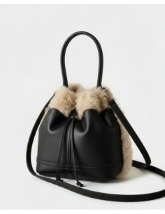 Bolso cubo con pelo Negro Surkana